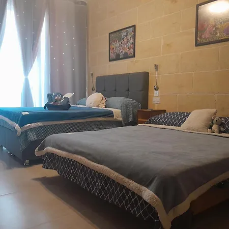 Ubytování v soukromí Ta Naqcil